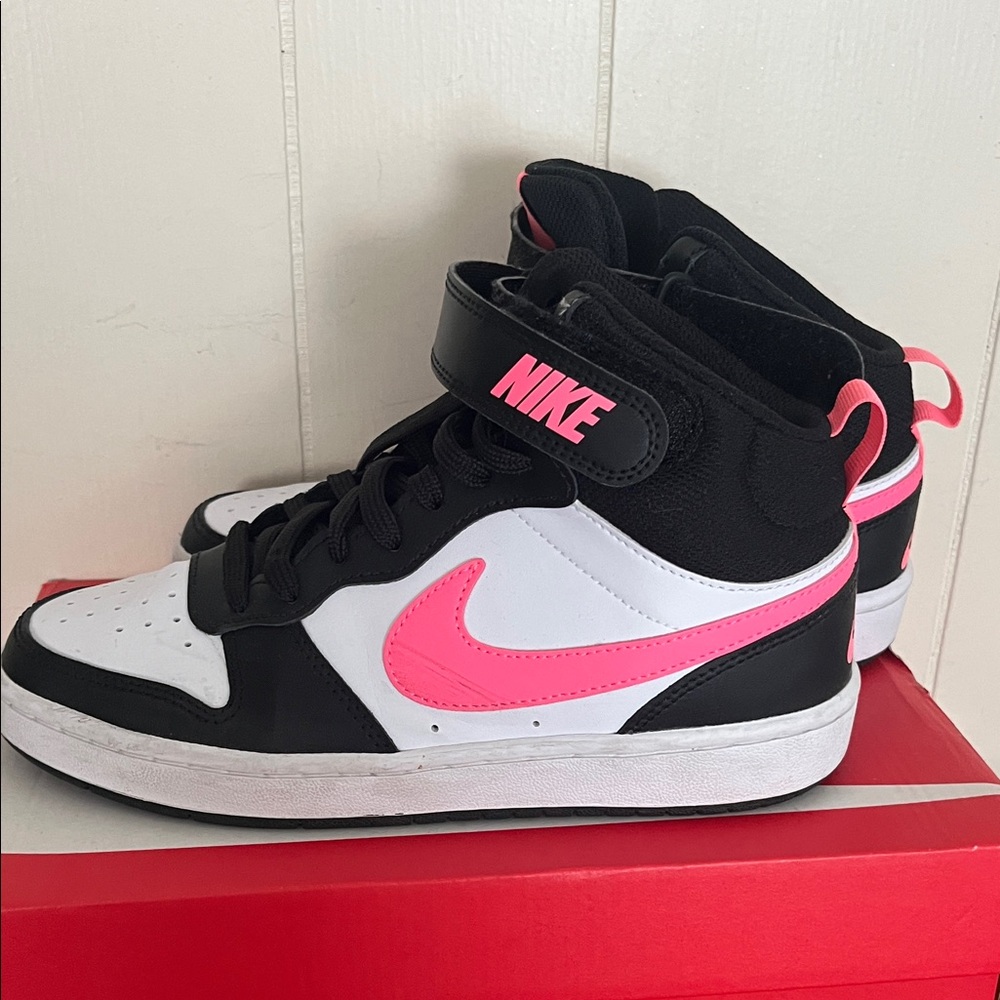Nike Black and Pink High-Tops